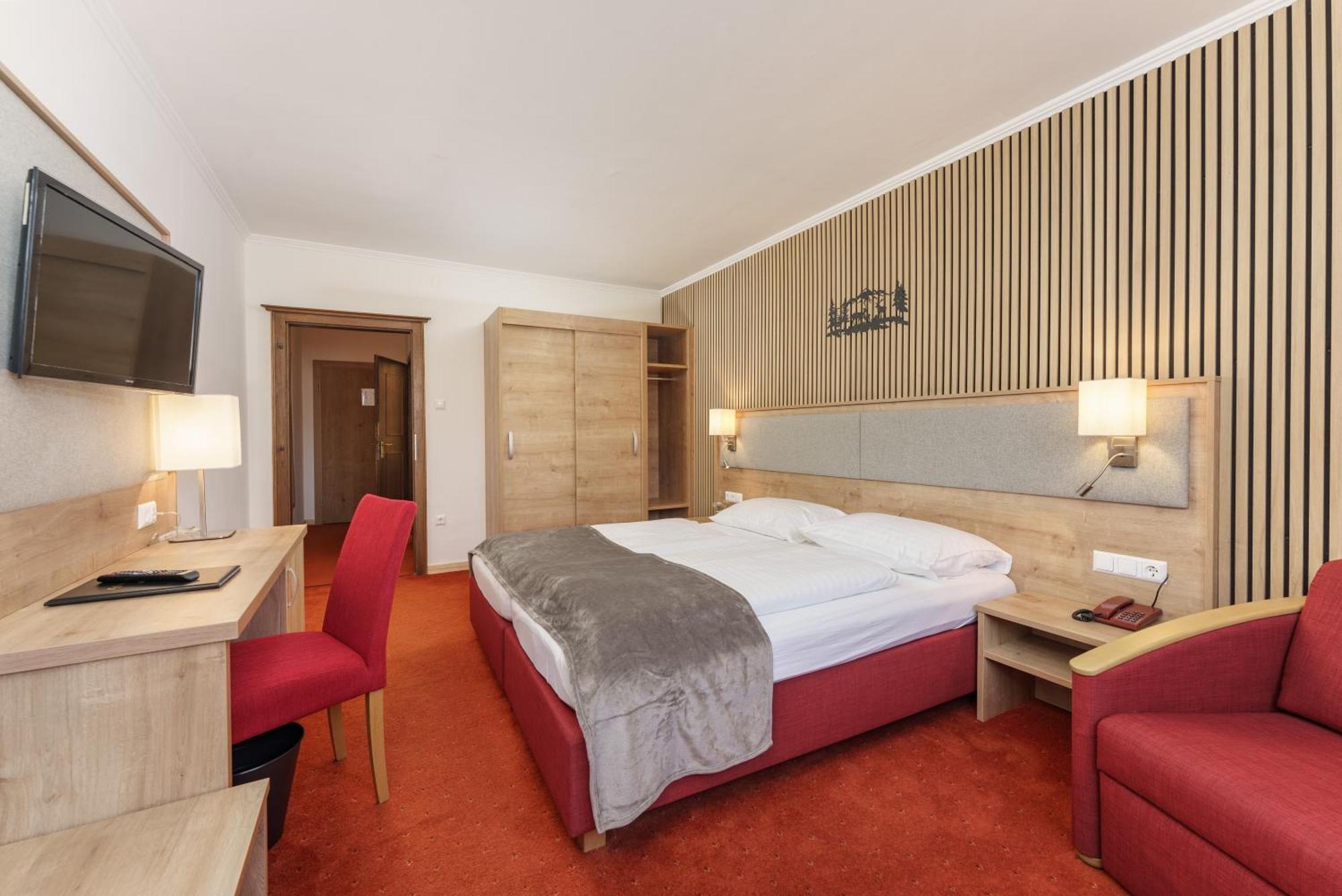 Hotel Kirchenwirt Schladming Zewnętrze zdjęcie