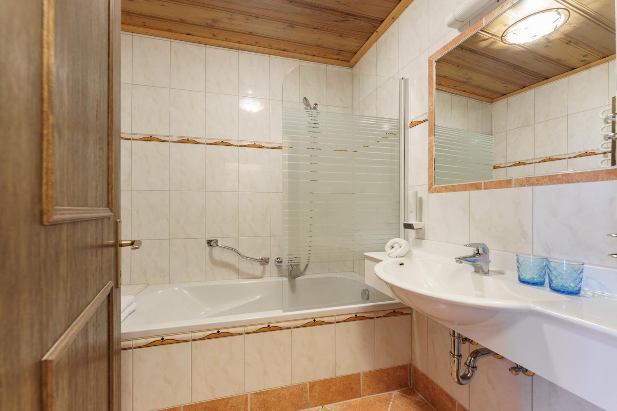 Hotel Kirchenwirt Schladming Zewnętrze zdjęcie